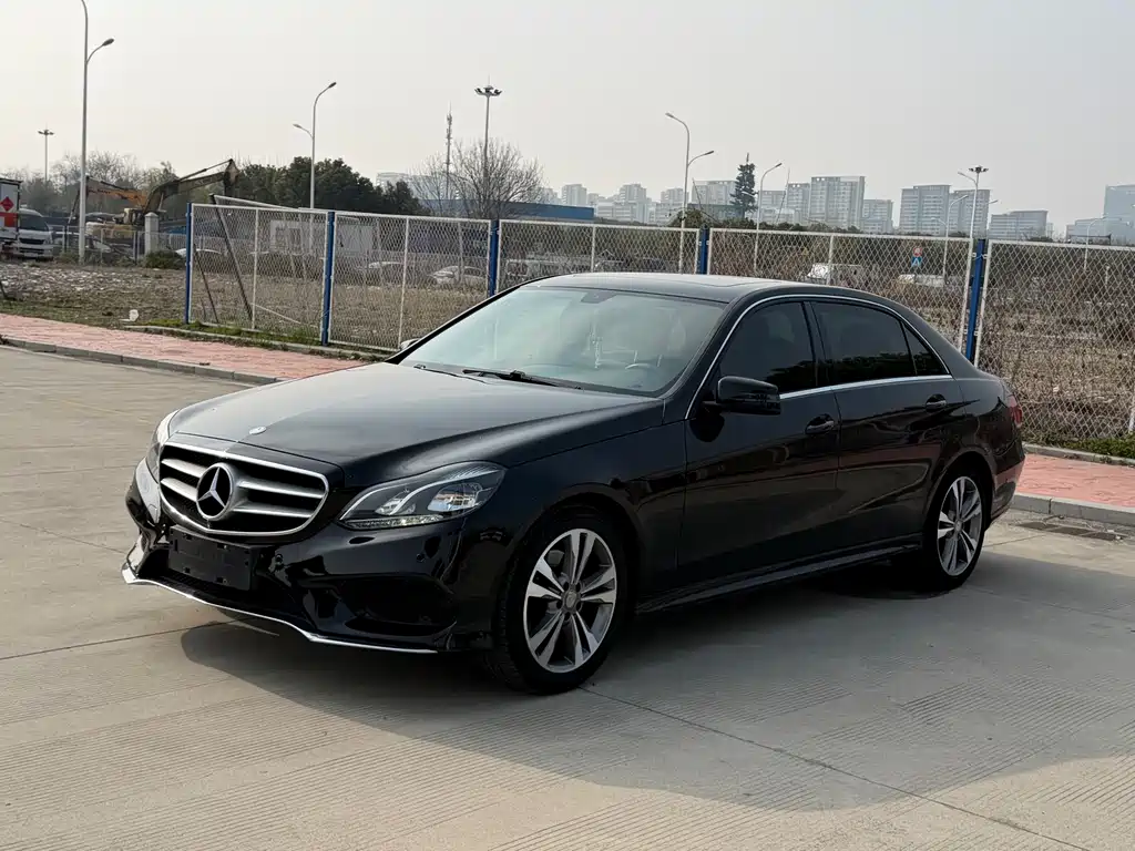 Mercedes-Benz Mercedes-Benz E-Class 2015 E 260 L Sport 2014