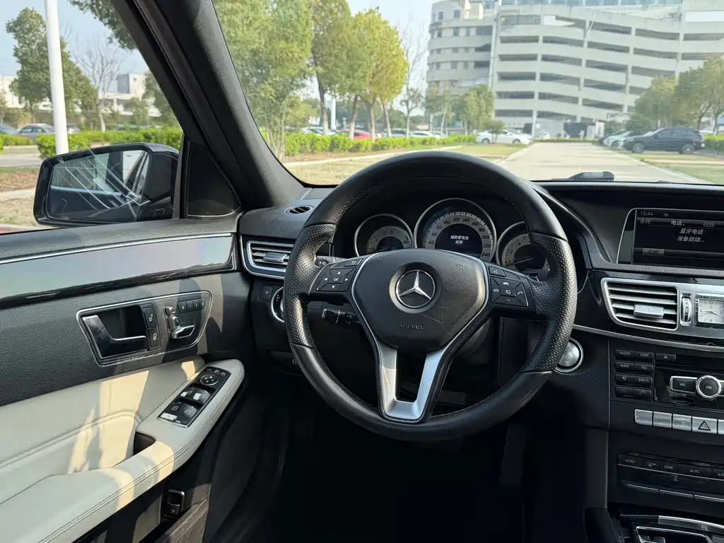 Mercedes-Benz Mercedes-Benz E-Class 2015 E 260 L Sport 2014 - thumbnail 14