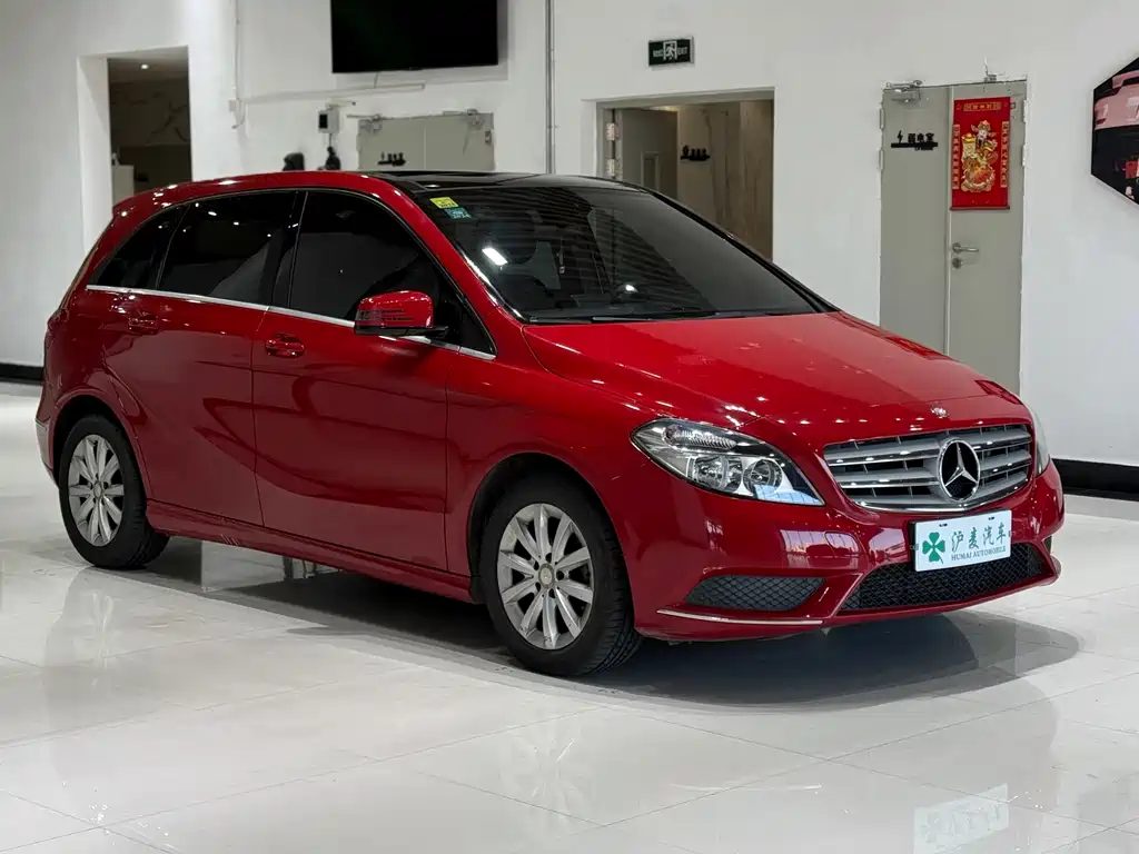 Mercedes-Benz Mercedes-Benz B-Class 2012 B 180 2013 - thumbnail 3