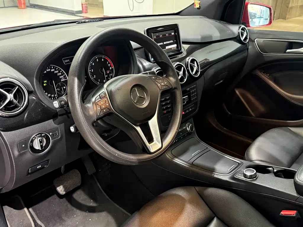 Mercedes-Benz Mercedes-Benz B-Class 2012 B 180 2013 - thumbnail 5