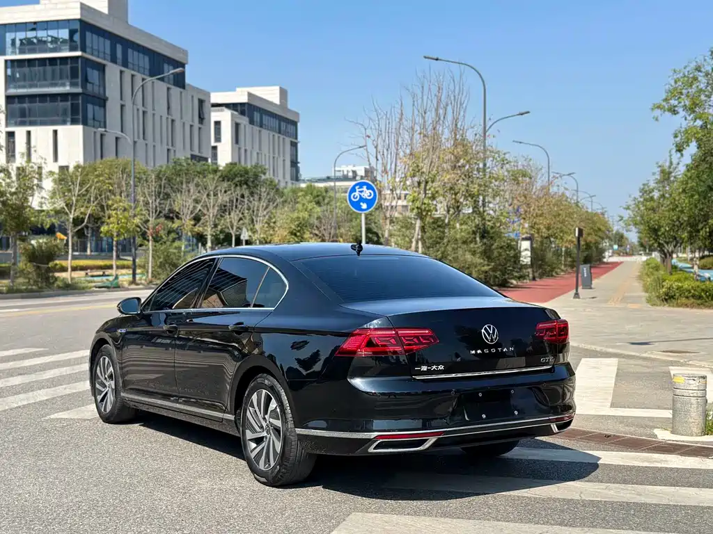 Volkswagen Volkswagen Magotan GTE Plug-in Hybrid 2022 GTE Luxury Edition 2023 - thumbnail 9