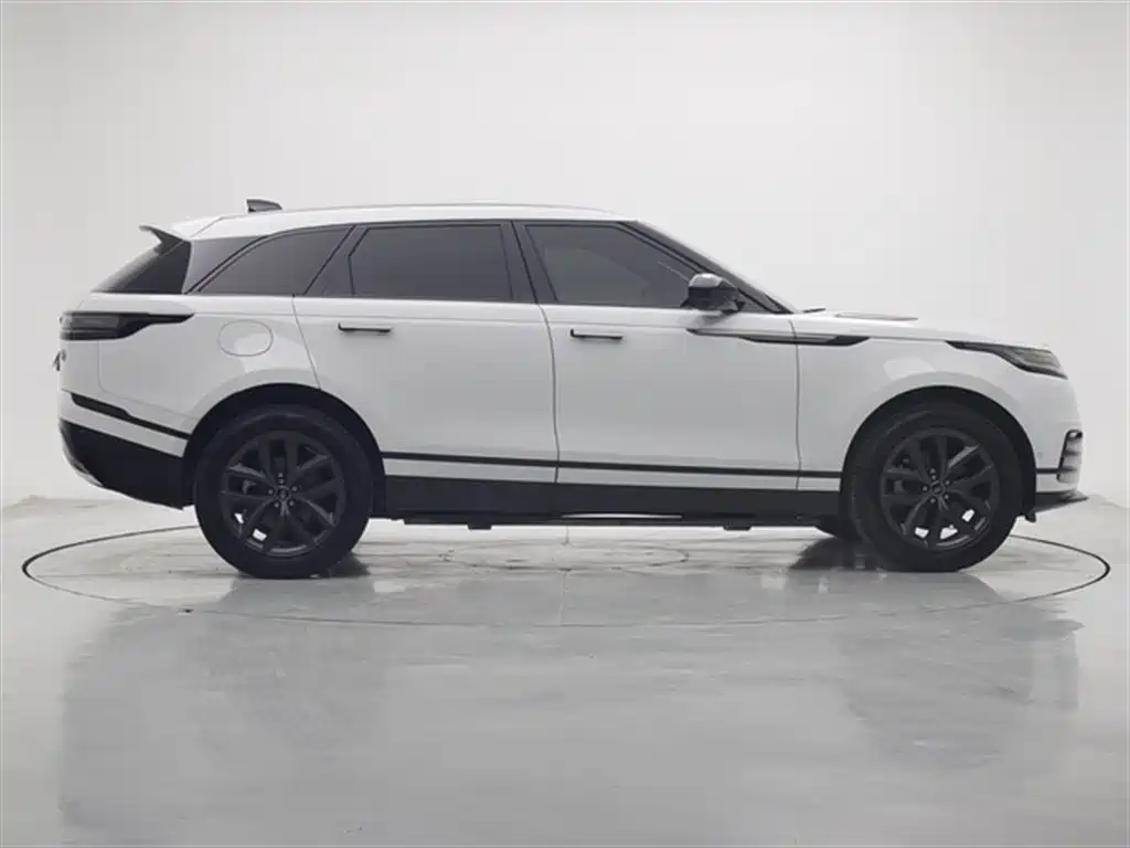 Land Rover Range Rover Sport 2024 Dynamic SE 2025 - thumbnail 9