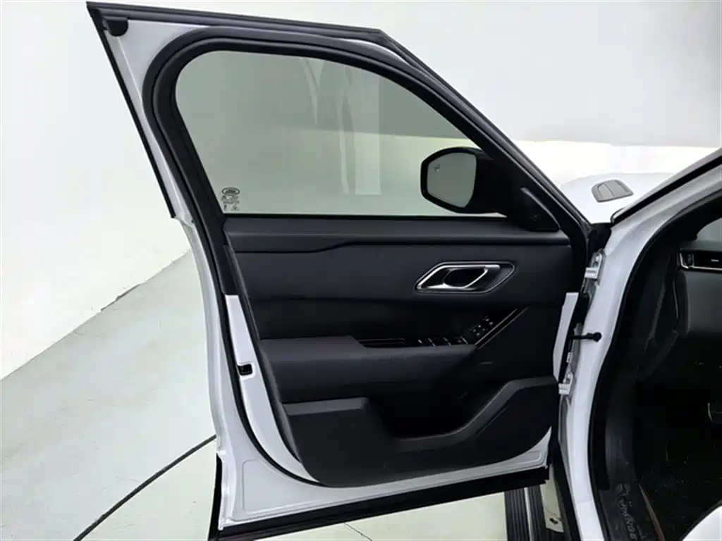 Land Rover Range Rover Sport 2024 Dynamic SE 2025 - thumbnail 21