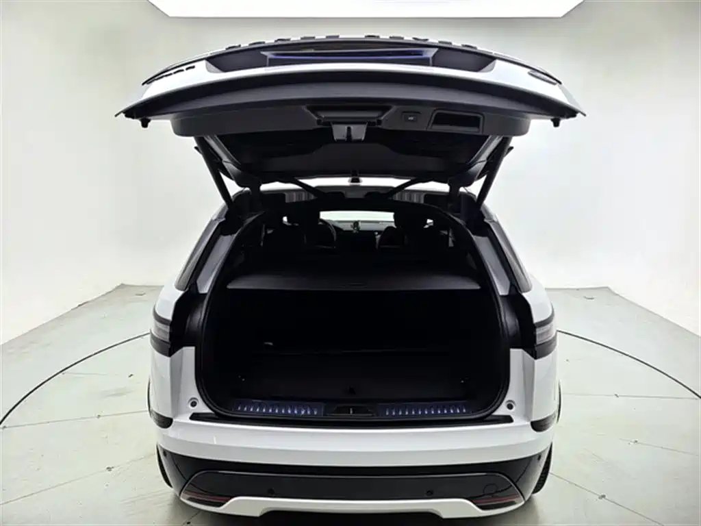 Land Rover Range Rover Sport 2024 Dynamic SE 2025 - thumbnail 24