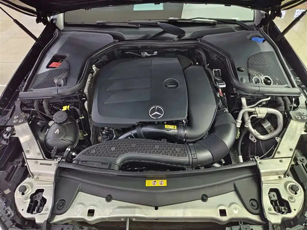Mercedes-Benz Mercedes-Benz E-Class 2019 Model Year Facelift E 300 L Sport Fashion Edition 2019 - thumbnail 16