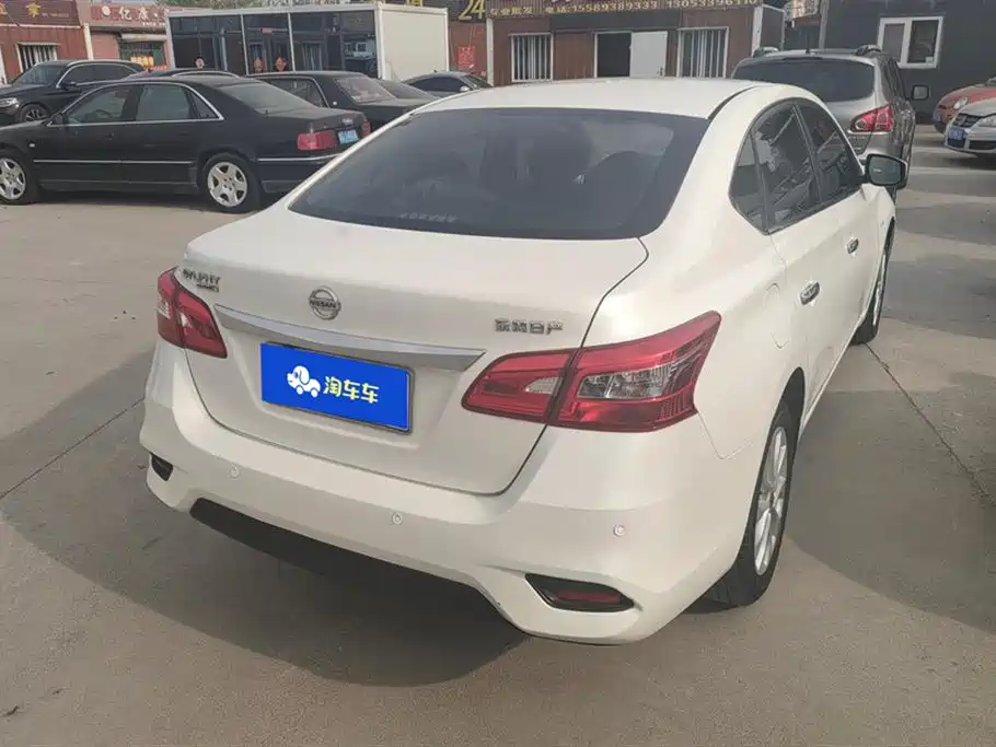 Nissan Nissan Sylphy 2022 Classic 1.6XE CVT Comfort Edition 2022 - thumbnail 3