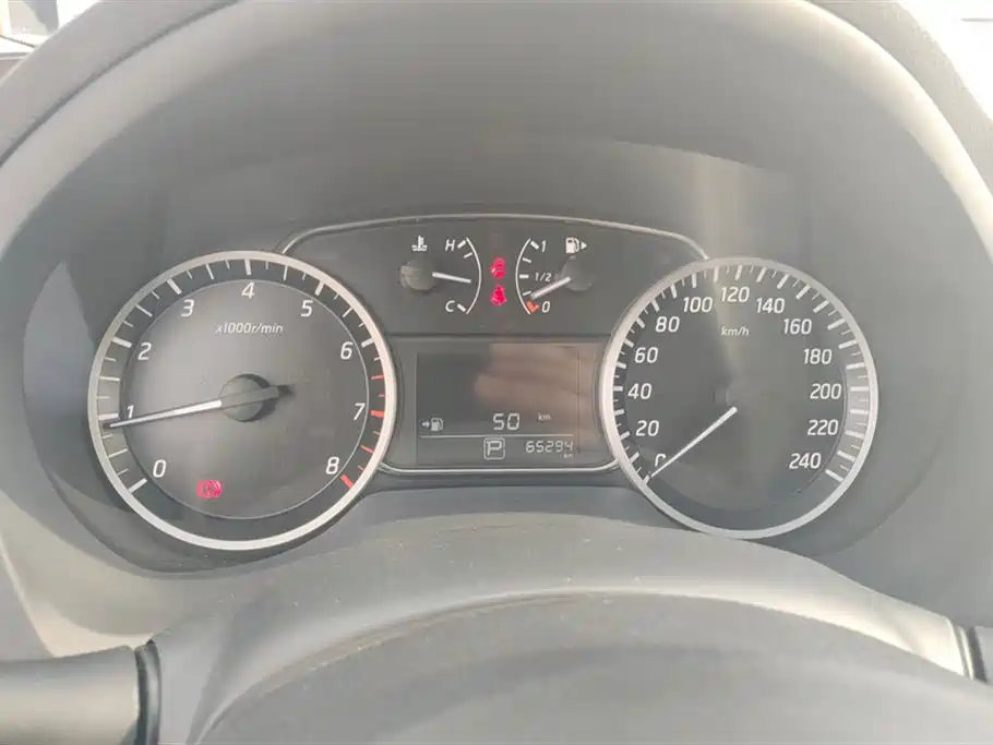 Nissan Nissan Sylphy 2022 Classic 1.6XE CVT Comfort Edition 2022 - thumbnail 13