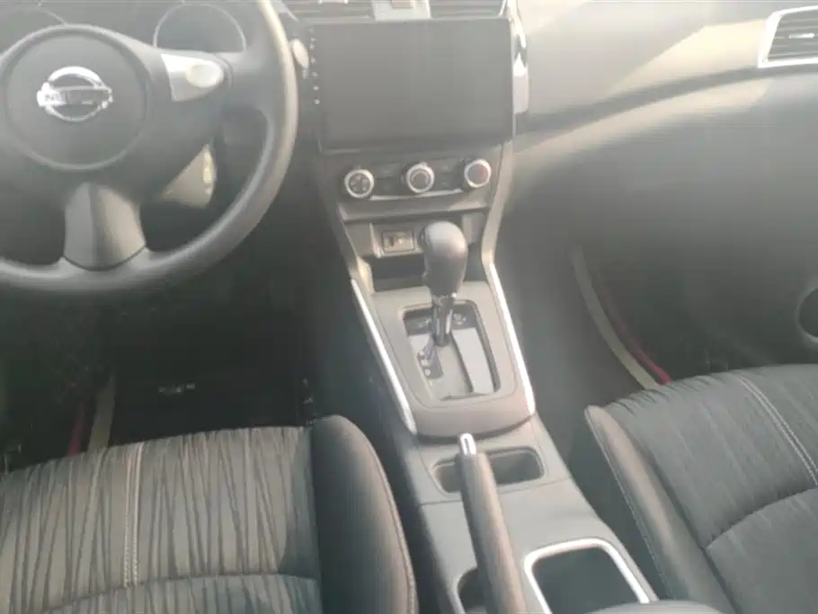 Nissan Nissan Sylphy 2022 Classic 1.6XE CVT Comfort Edition 2022 - thumbnail 15