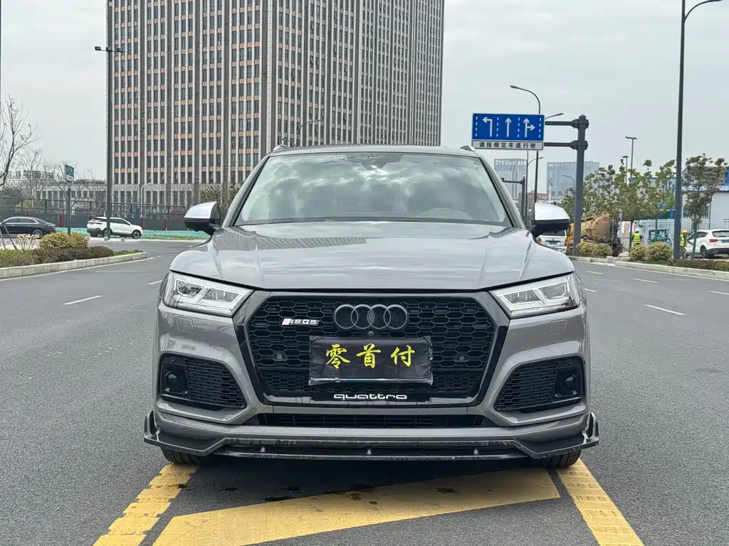 Audi Audi Q5L 2018 45 TFSI Premium Fashion Model国VI  Wait, let me correct that - the "国VI" is referring to China's emission standard (China VI), which isn't typically part of the international model name. The internationally accepted translation would be:  Audi Q5L 2018 45 TFSI Premium Fashion Model 2019 - thumbnail 2