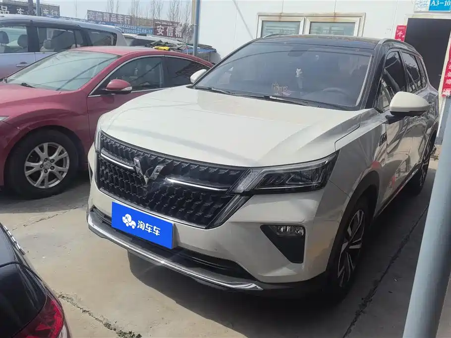 Wuling Motors Wuling Xingchen 2021 1.5T CVT Starlight Edition 2021