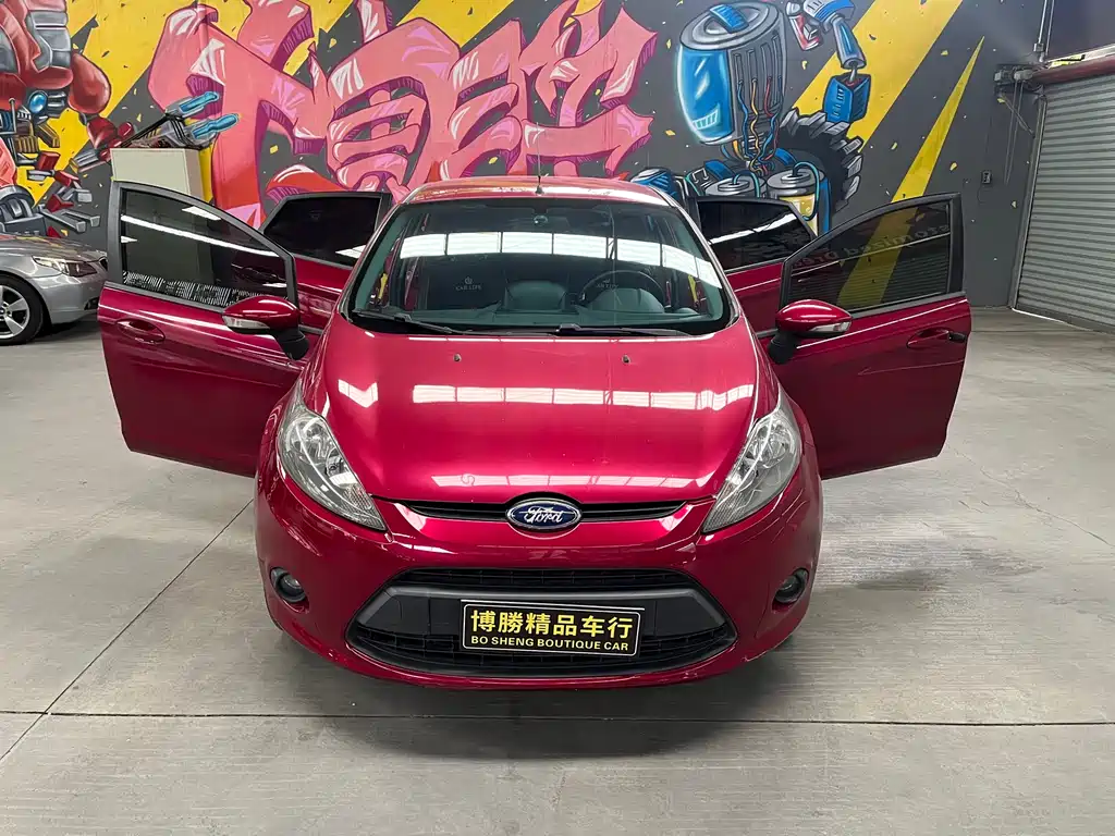 Ford Ford Fiesta 2011 Three-Box 1.5L Automatic Fashion Edition 2013 - thumbnail 2