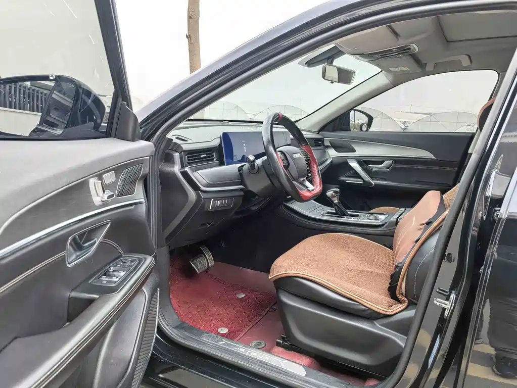 Jetour Jetour X70 Plus 2021 1.5T DCT Fire 5-seater 2021 - thumbnail 5