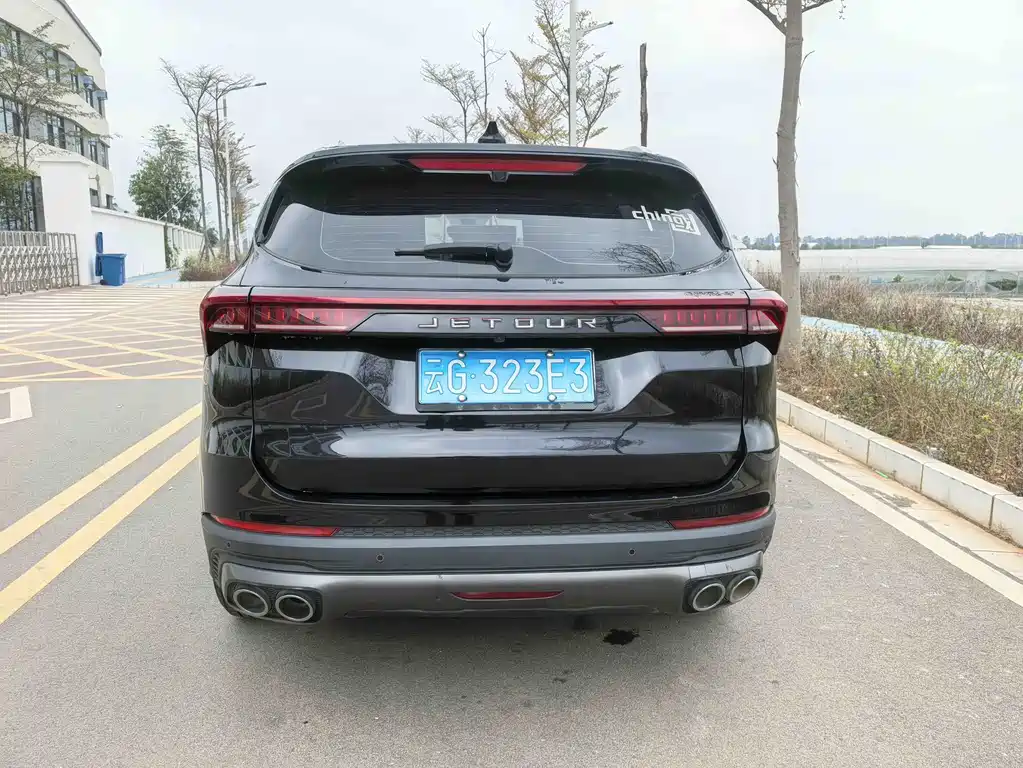 Jetour Jetour X70 Plus 2021 1.5T DCT Fire 5-seater 2021 - thumbnail 9