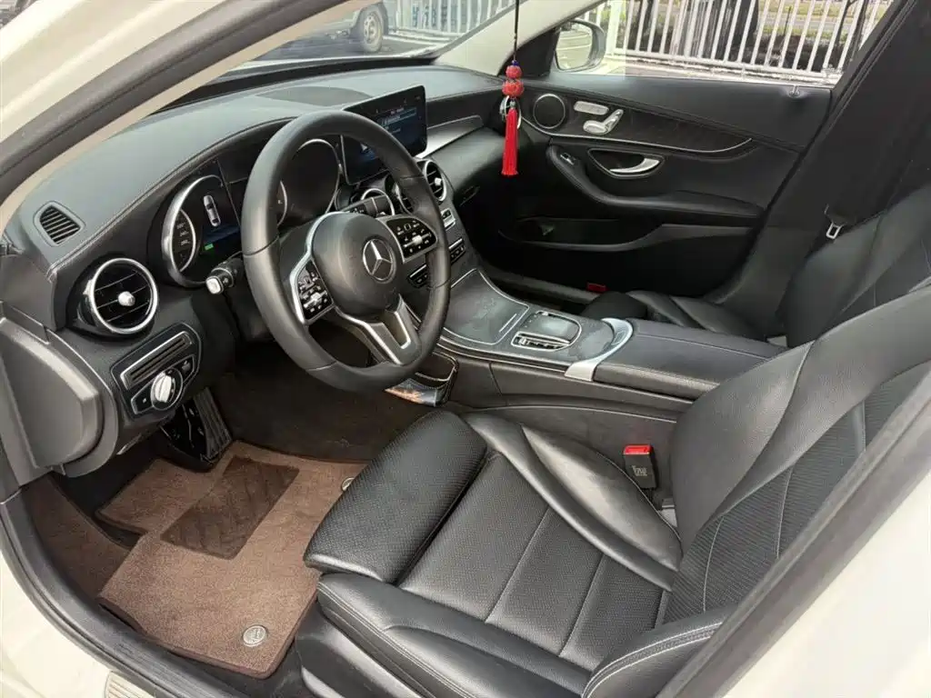 Mercedes-Benz Mercedes-Benz C-Class 2019 C 260 L Sport Edition 2019 - thumbnail 4