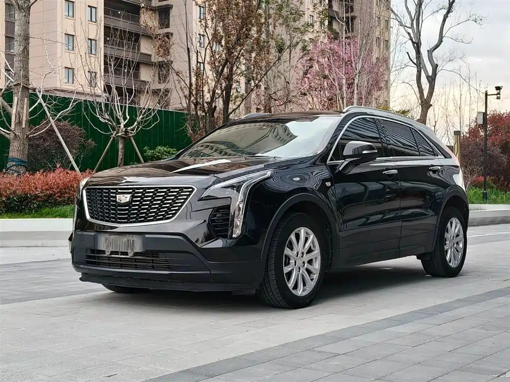 Cadillac Cadillac XT4 2018 28T FWD Technology Edition 2019 - thumbnail 2