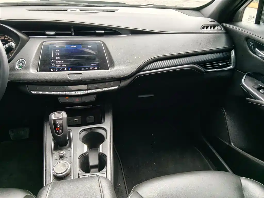 Cadillac Cadillac XT4 2018 28T FWD Technology Edition 2019 - thumbnail 17