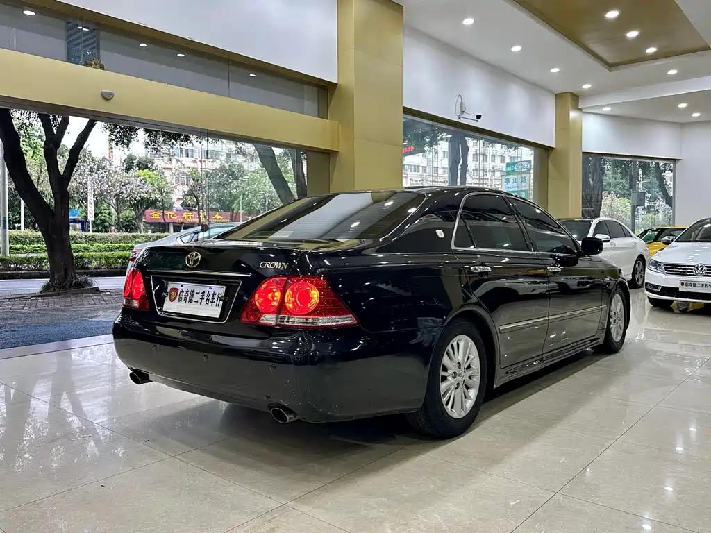 Toyota Toyota Crown 2007 2.5L Royal Special Edition 2007 - thumbnail 3