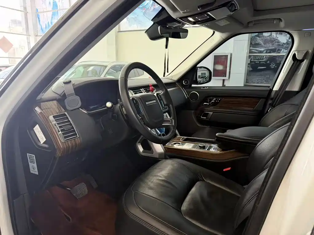 Land Rover Range Rover 2018 3.0 SC V6 Vogue SE Autobiography Long Wheelbase 2018 - thumbnail 5