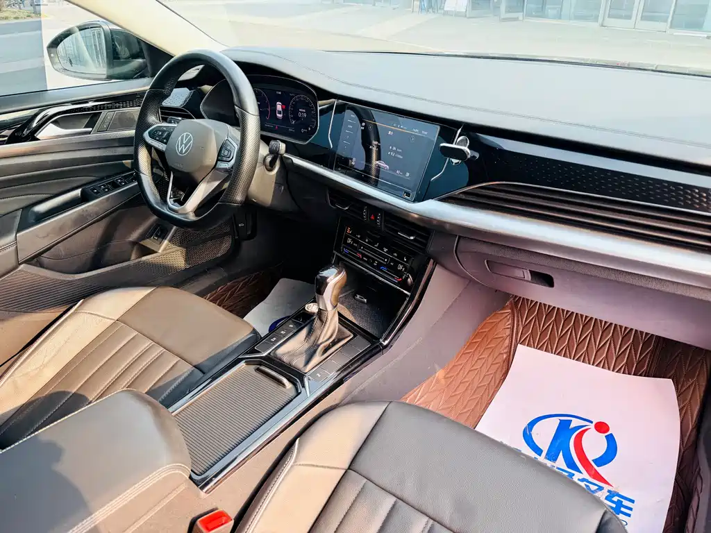 Volkswagen Volkswagen Passat 2022 330TSI Elite Starry Sky Edition 2022 - thumbnail 11