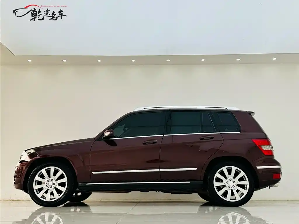 Mercedes-Benz Mercedes-Benz GLK-Class 2011 GLK 300 4MATIC Luxury Edition 2011 - thumbnail 4