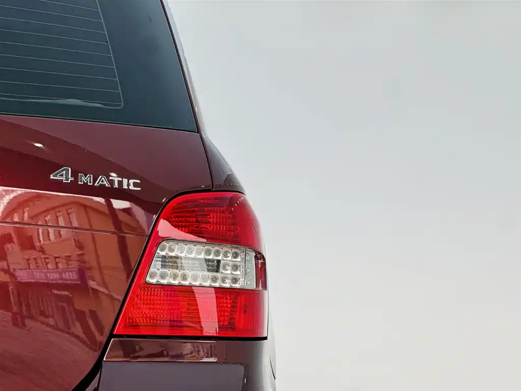 Mercedes-Benz Mercedes-Benz GLK-Class 2011 GLK 300 4MATIC Luxury Edition 2011 - thumbnail 11