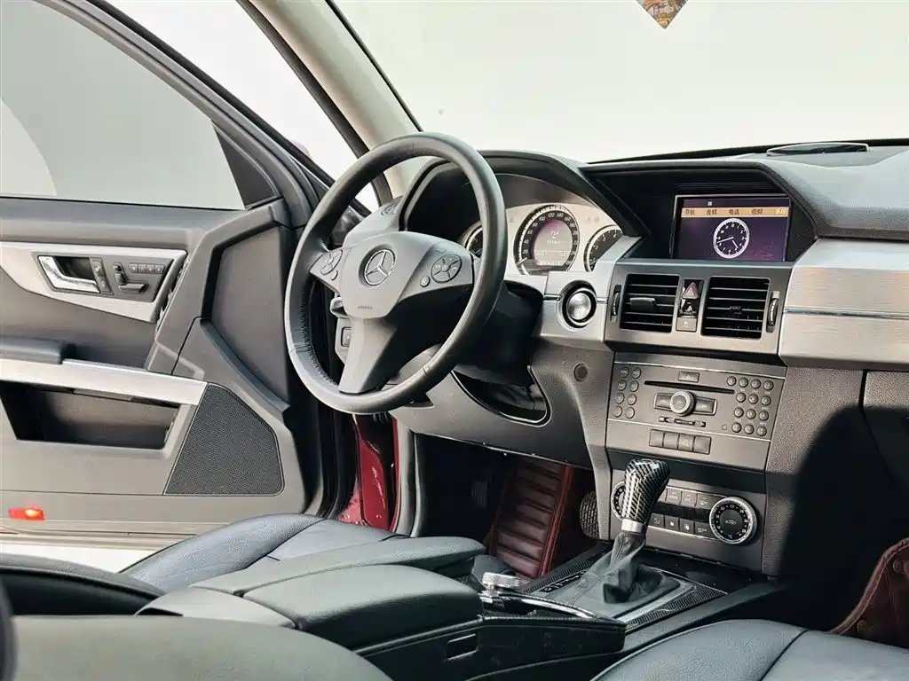 Mercedes-Benz Mercedes-Benz GLK-Class 2011 GLK 300 4MATIC Luxury Edition 2011 - thumbnail 16