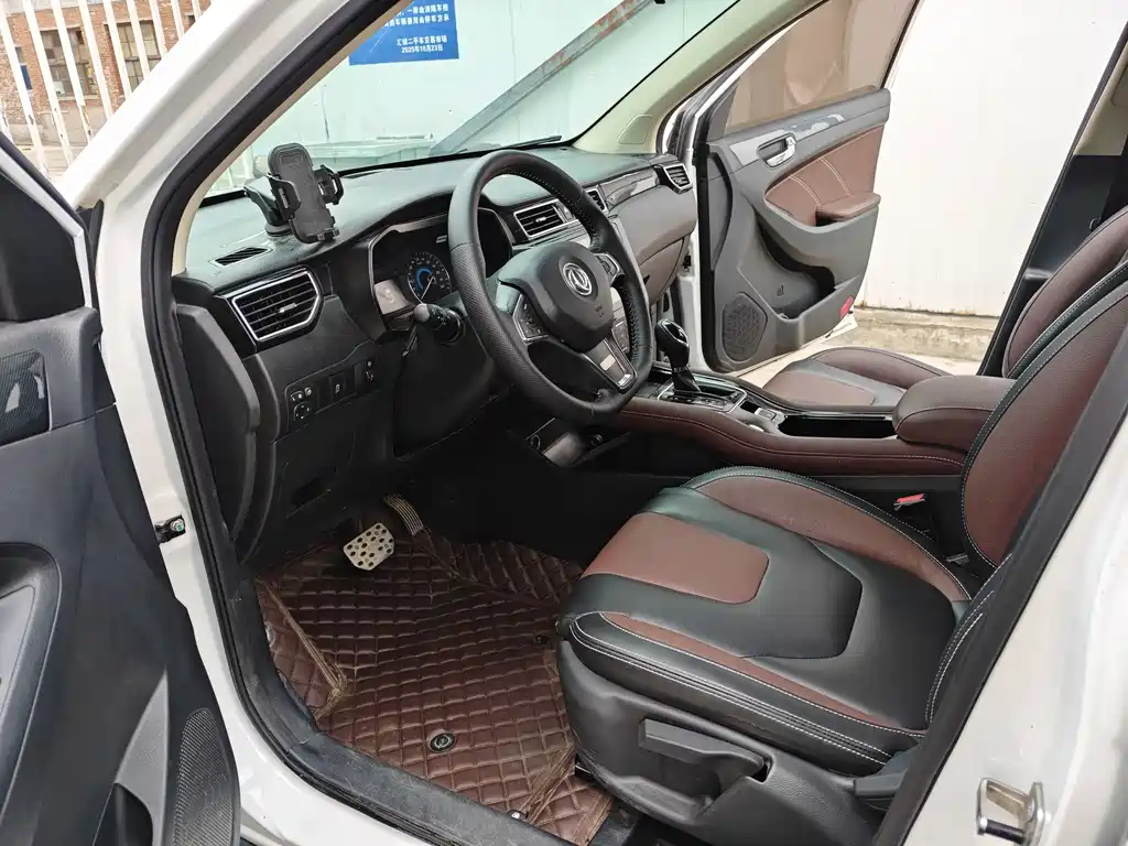 Dongfeng Fengguang DFSK Glory 580 2016 Facelift 1.5T CVT Comfort Edition 2017 - thumbnail 5
