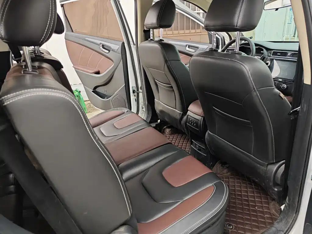 Dongfeng Fengguang DFSK Glory 580 2016 Facelift 1.5T CVT Comfort Edition 2017 - thumbnail 7