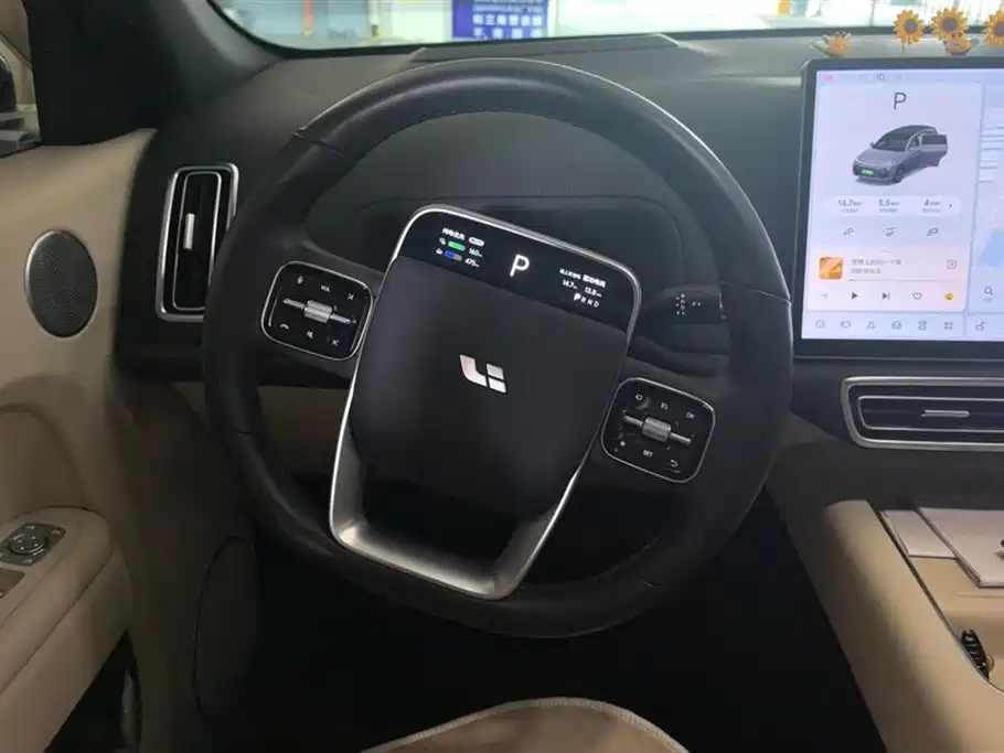 Li Auto Li L7 2023 Pro 2023 - thumbnail 14