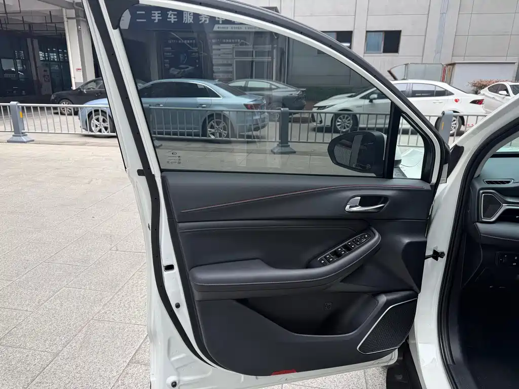 GAC Trumpchi GAC Trumpchi GS4 2020 270T Automatic Intelligent Connectivity Technology Edition 2021 - thumbnail 4