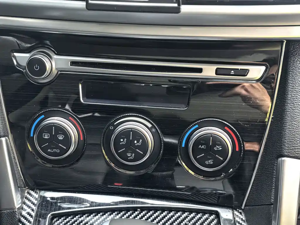 Haval Haval H7 2016 Blue Label H7 2.0T Automatic Luxury Edition 2017 - thumbnail 17