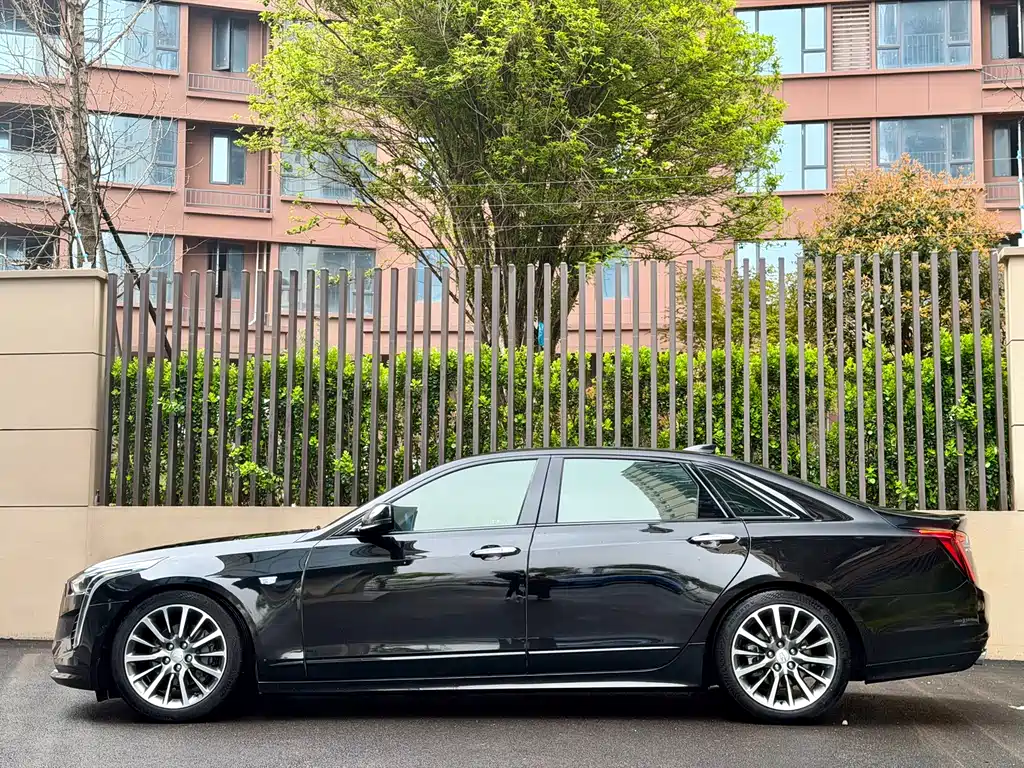 Cadillac Cadillac CT6 2020 28T Sport Prestige 2020 - thumbnail 4