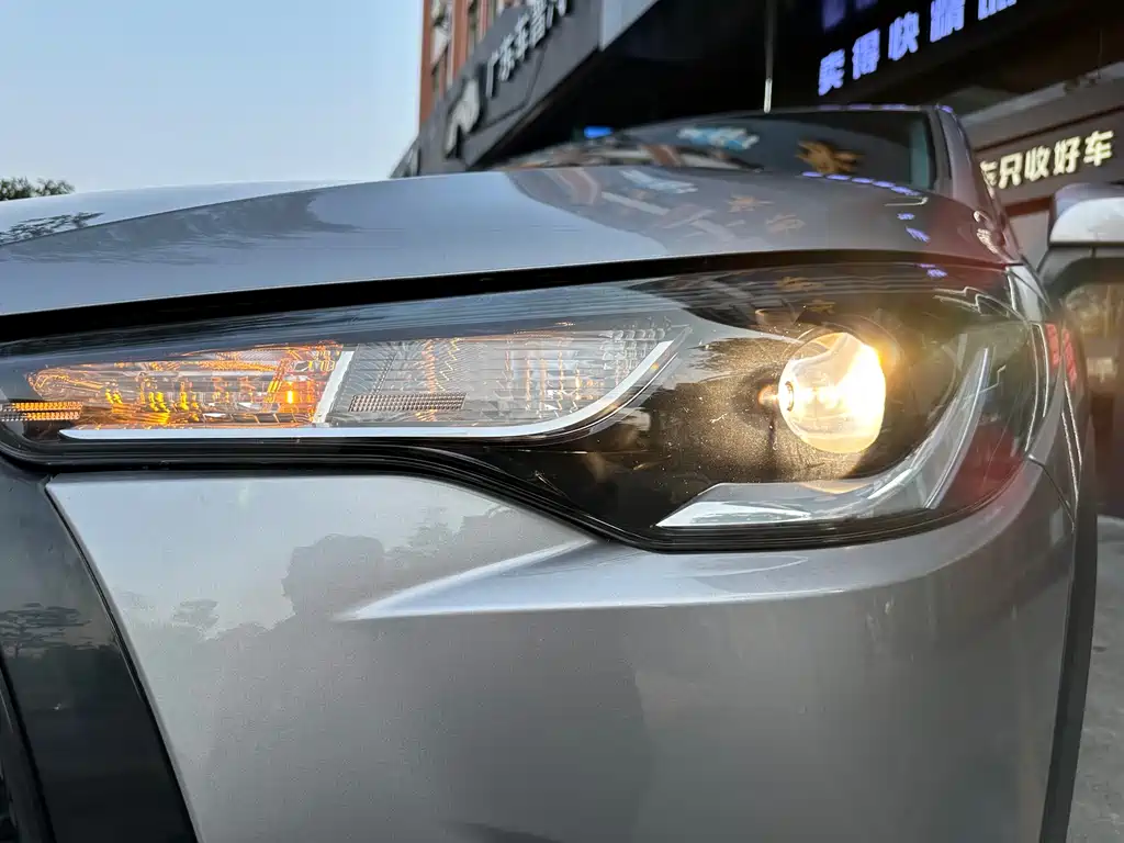 Toyota Corolla Cross 2022 2.0L Pioneer Edition 2023 - thumbnail 9
