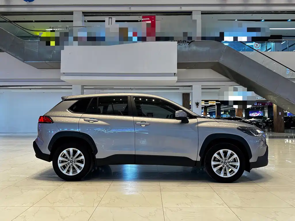 Toyota Corolla Cross 2022 2.0L Pioneer Edition 2023 - thumbnail 6