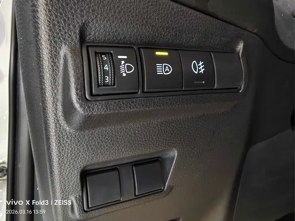 Toyota Corolla Cross 2023 2.0L Pioneer Edition 2023 - thumbnail 19