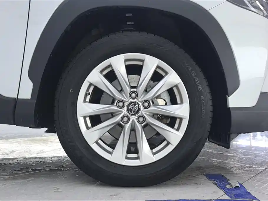 Toyota Corolla Cross 2022 2.0L Pioneer Edition 2023 - thumbnail 6