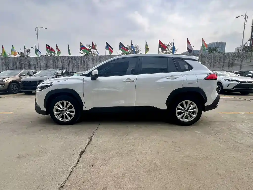 Toyota Corolla Cross 2023 2.0L Elite Edition 2023 - thumbnail 2