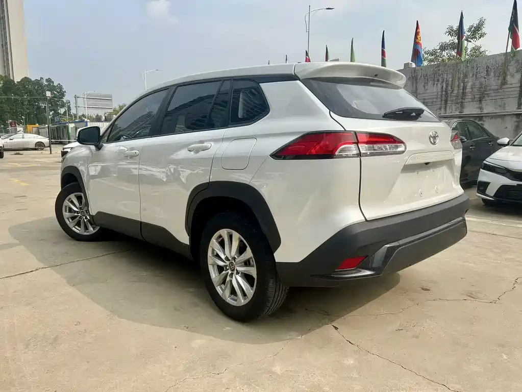 Toyota Corolla Cross 2023 2.0L Elite Edition 2023 - thumbnail 3
