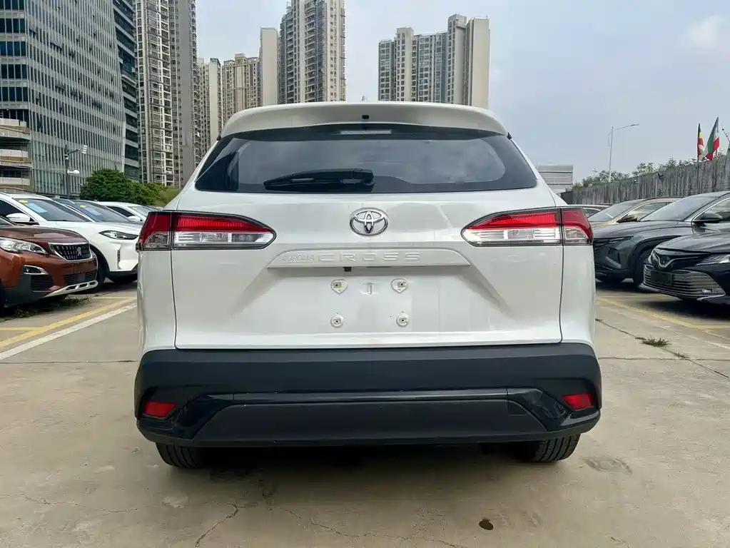 Toyota Corolla Cross 2023 2.0L Elite Edition 2023 - thumbnail 4