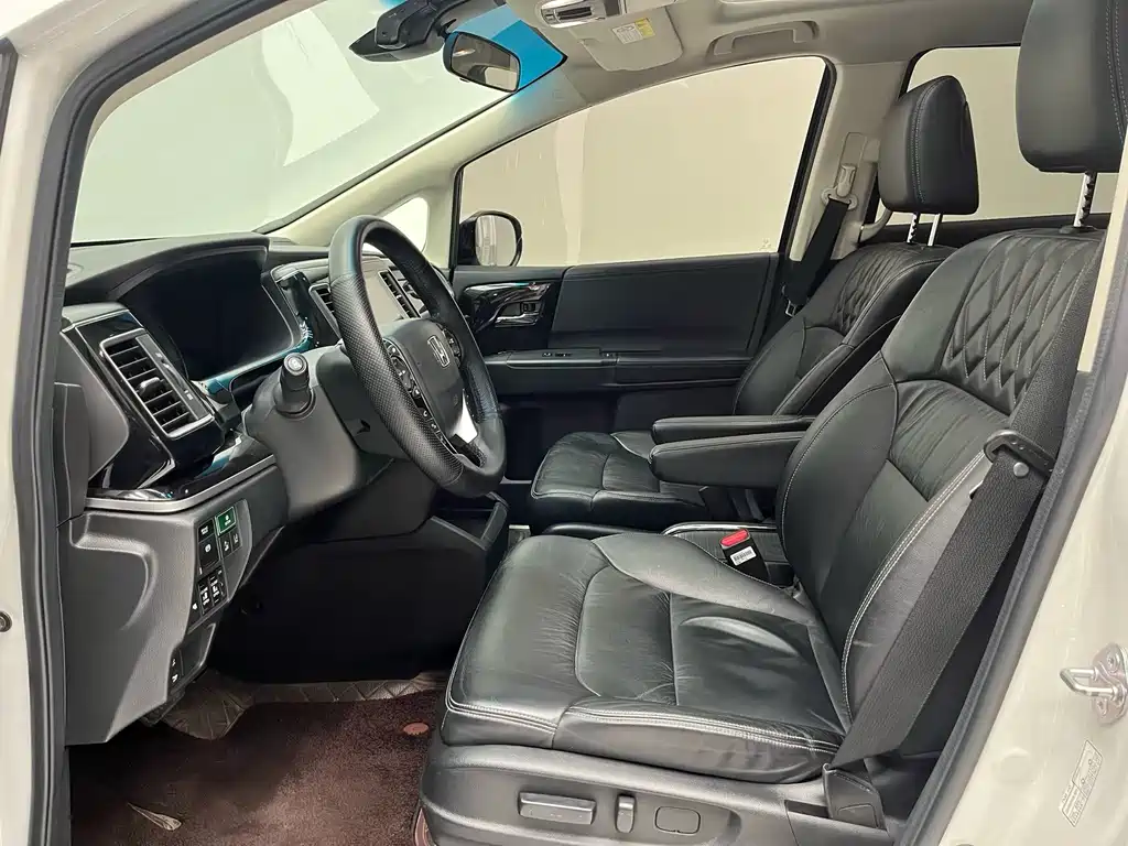 Honda Honda Elysion 2019 2.0L Hybrid Luxury Edition 2021 - thumbnail 3