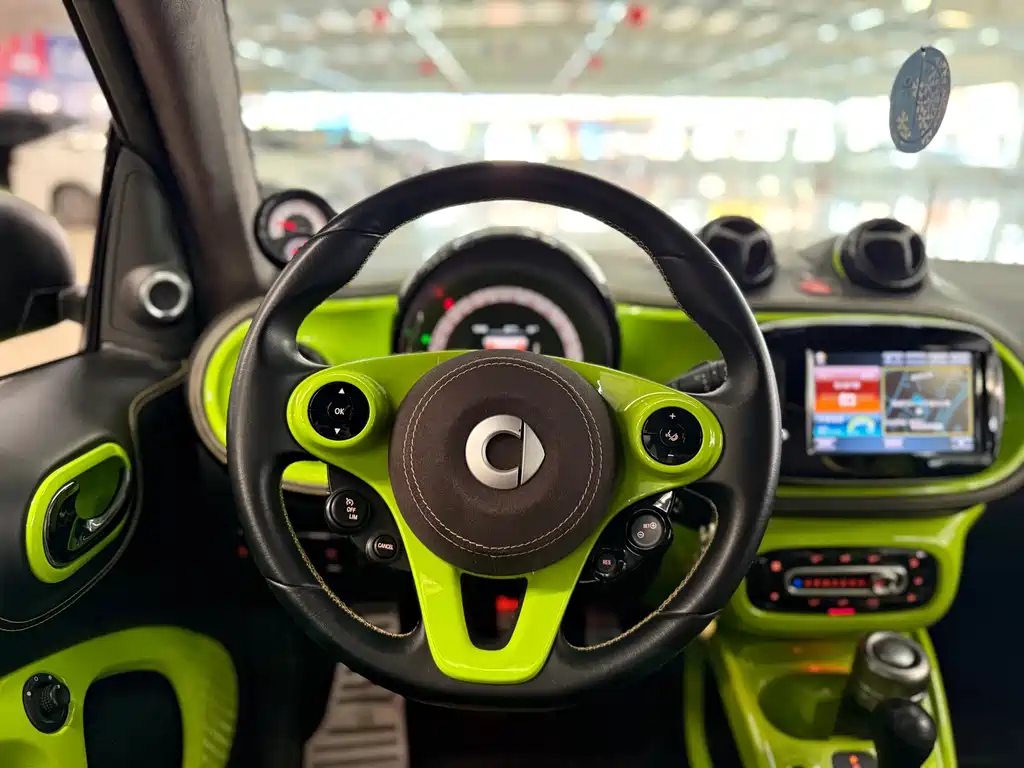 smart smart fortwo 2018 0.9T 66kW 20th Anniversary Special Edition China V 2018 - thumbnail 5