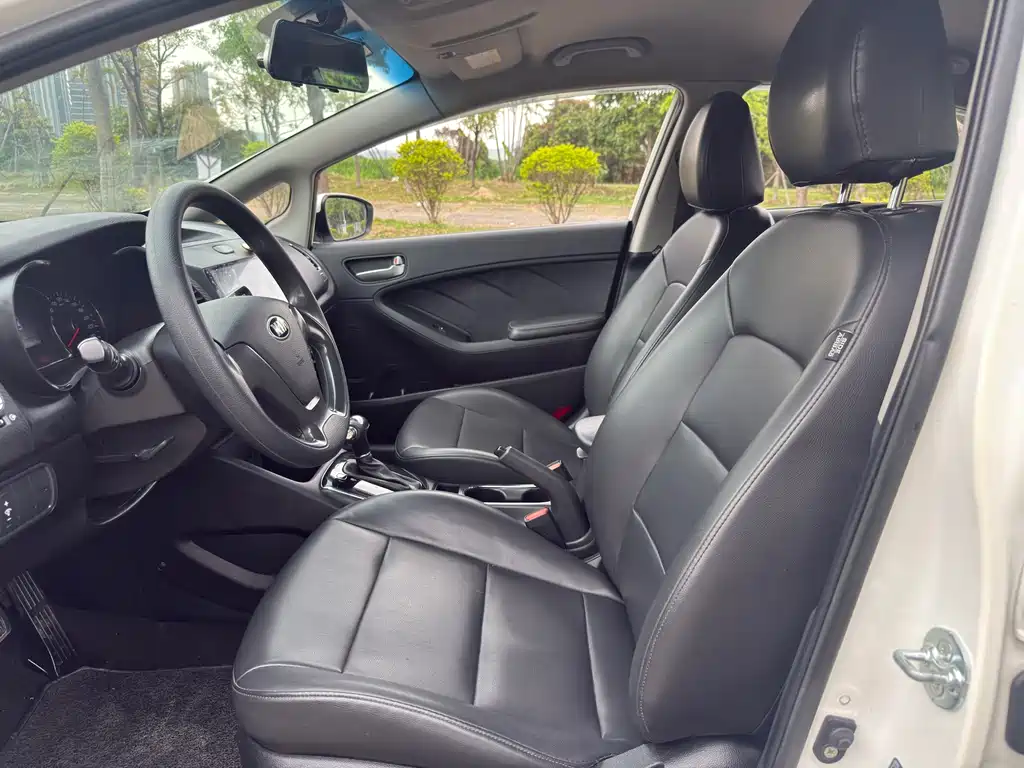 Kia Kia K3 2016 1.6L Automatic GL 2017 - thumbnail 5