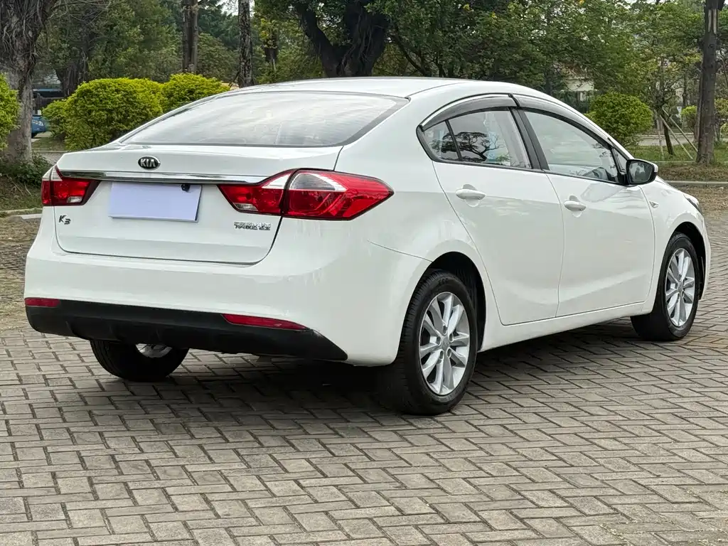 Kia Kia K3 2016 1.6L Automatic GL 2017 - thumbnail 10