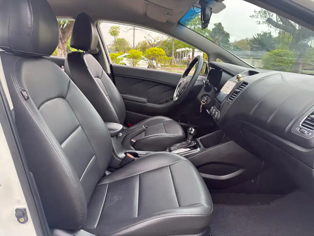 Kia Kia K3 2016 1.6L Automatic GL 2017 - thumbnail 13