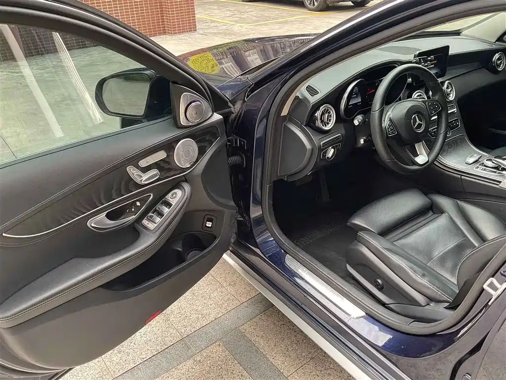 Mercedes-Benz Mercedes-Benz C-Class 2016 C 200 L Sport 2016 - thumbnail 6