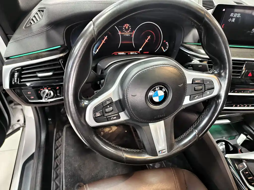 BMW BMW 5 Series 2019 525Li M Sport Package 2019 - thumbnail 4