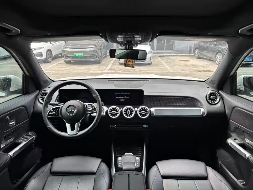 Mercedes-Benz Mercedes-Benz GLB 2021 GLB 200 Dynamic 2021 - thumbnail 5