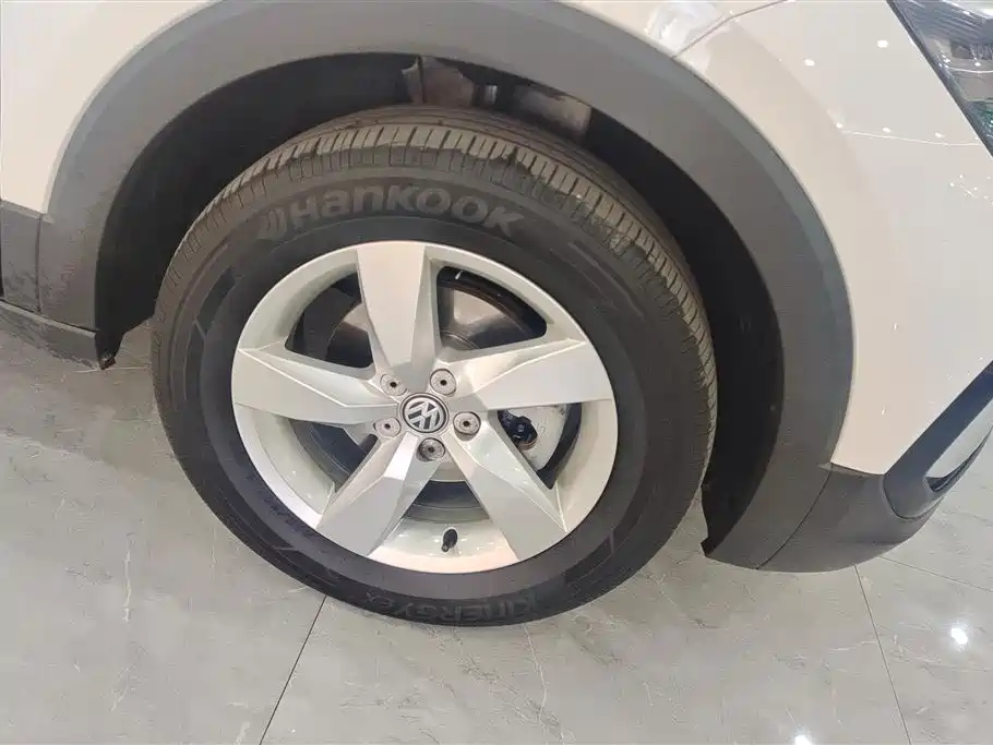 Volkswagen Tiguan 2020 1.5L Automatic Style Edition 2021 - thumbnail 6