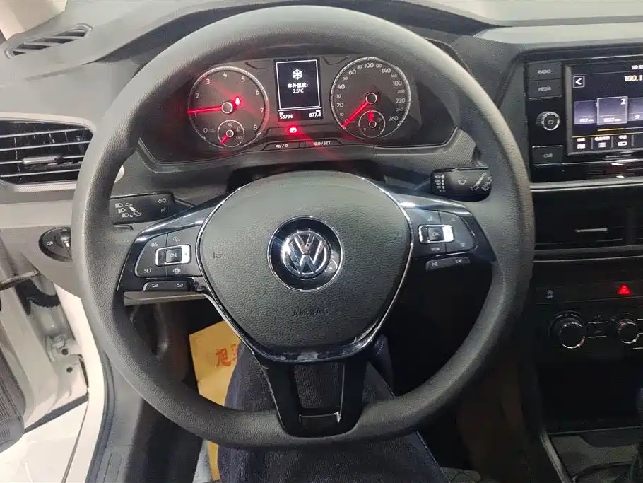 Volkswagen Tiguan 2020 1.5L Automatic Style Edition 2021 - thumbnail 15