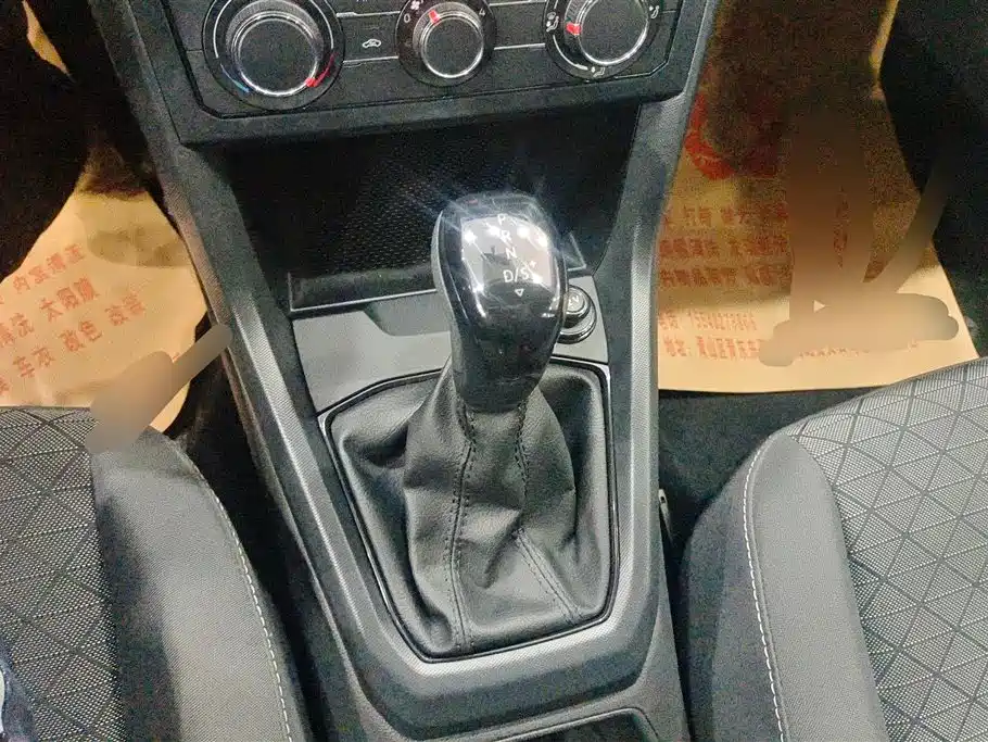 Volkswagen Tiguan 2020 1.5L Automatic Style Edition 2021 - thumbnail 16